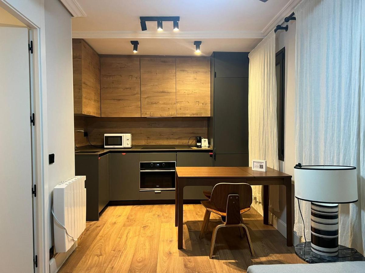 Realbites Accommodations Мадрид Екстер'єр фото