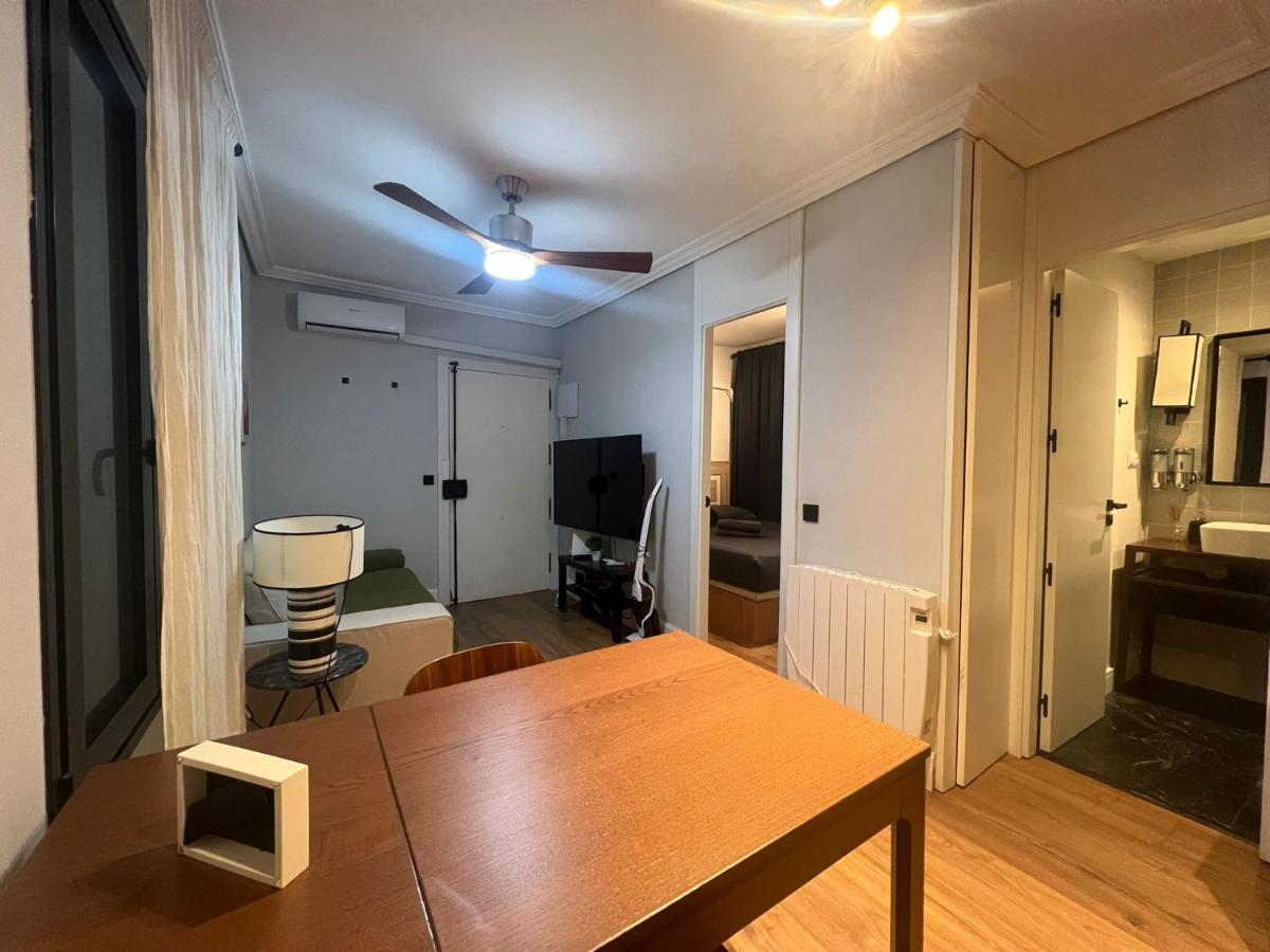 Realbites Accommodations Мадрид Екстер'єр фото